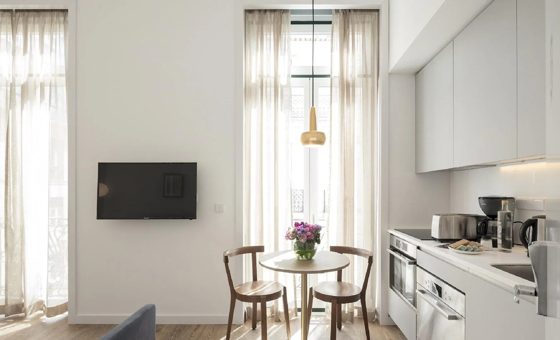 Lisbon Serviced Apartments - Chiado Emenda