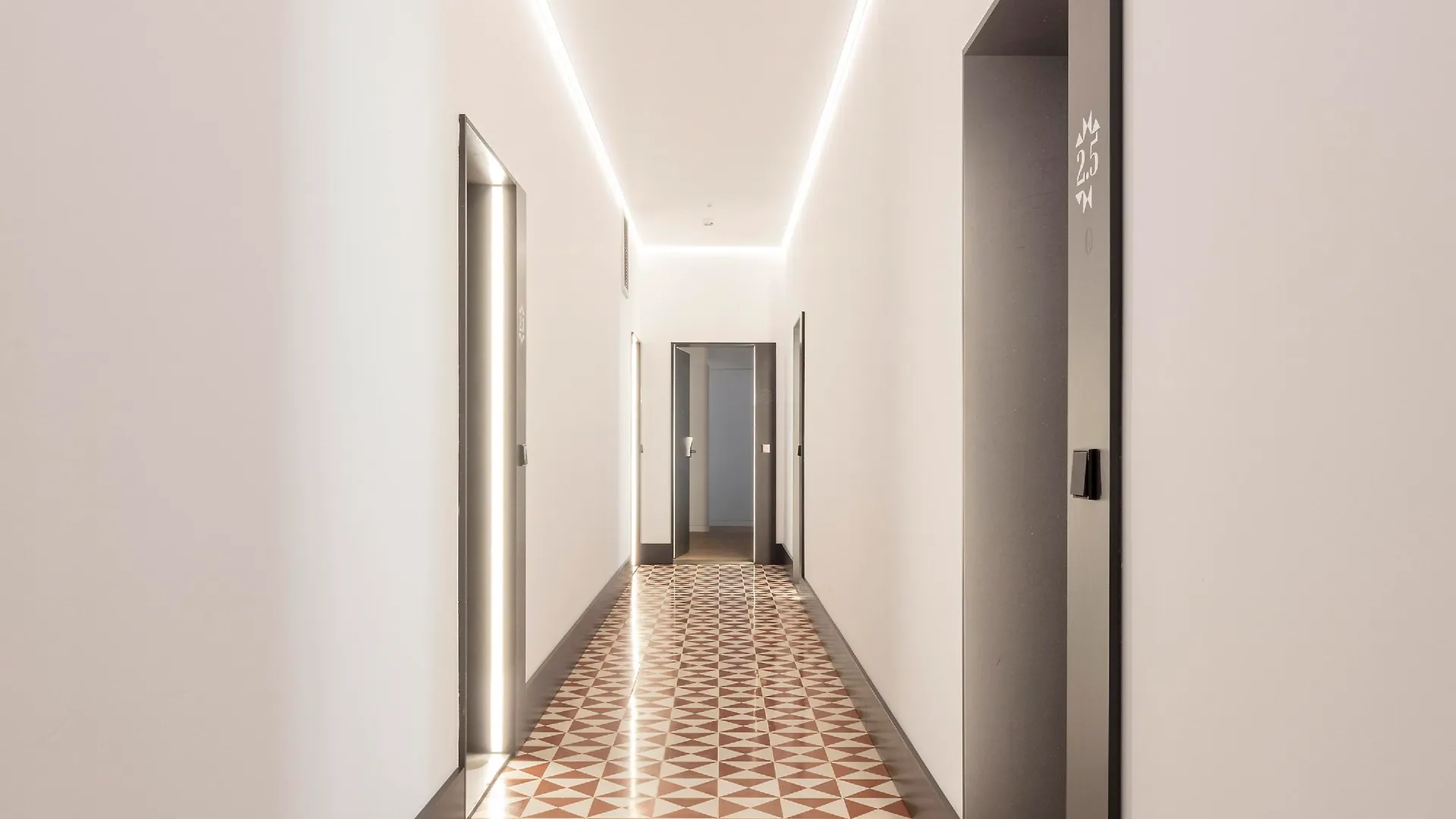 Lisbon Serviced Apartments - Chiado Emenda Portugal